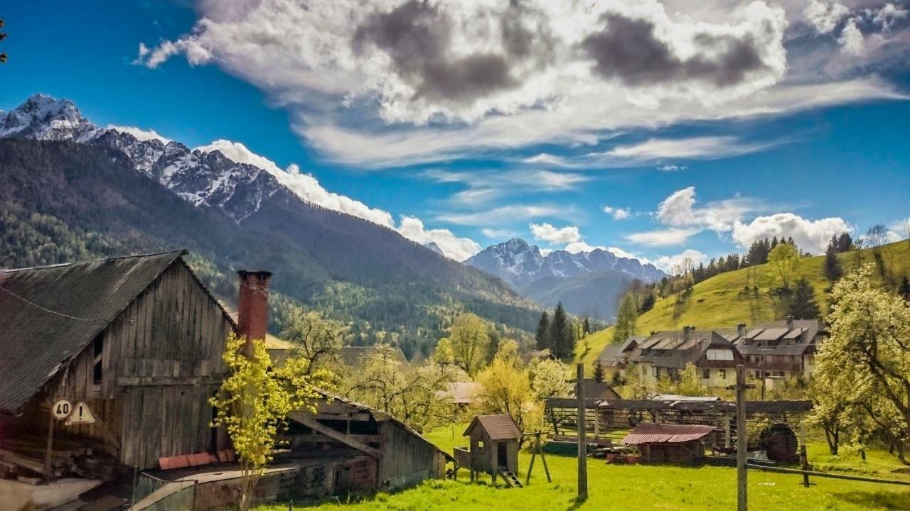 Apartments Julian Experience Rateče Екстериор снимка