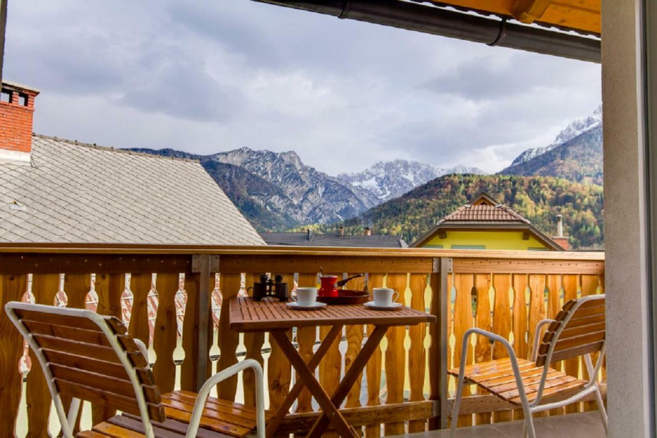 Apartments Julian Experience Rateče Екстериор снимка