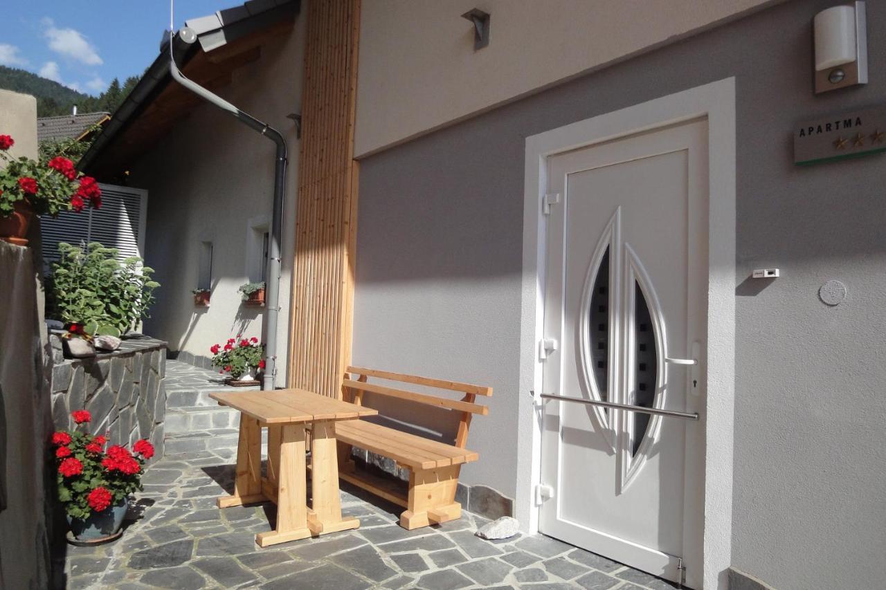 Apartments Julian Experience Rateče Екстериор снимка